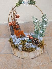 cerbiatto su tronco natalizio