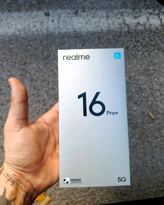 realme 16 pro +