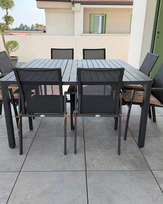 NUOVO TAVOLO DA GIARDINO e 8 SEDIE 100/150x150cm