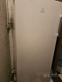 congelatore verticale 