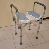 Sgabello doccia anziani