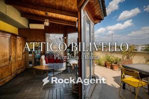 Attico / Mansarda di 80 m² con 4 locali a Roma