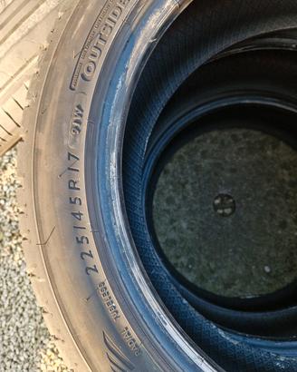 Pneumatici estivi Dunlop