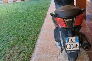 Yamaha XMax
