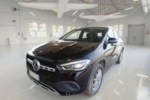 MERCEDES-BENZ GLA 200 D AUTOMATIC BUSINESS EXTRA C