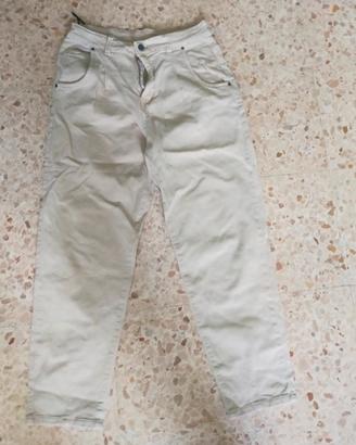 pantaloni color crema
