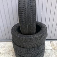 Michelin Invernali 225 55 18