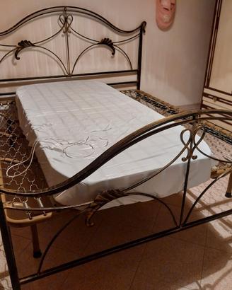 letto matrimoniale ferro battuto