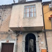 Casa antica da ristrutturare