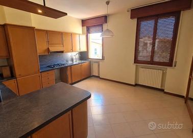 Santa Giustina con 3 camere da letto e posto auto