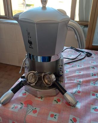 Macchina per cialde Bialetti Mokona.