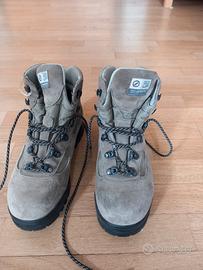 scarponcini marca Scarpa suola Vibram 40