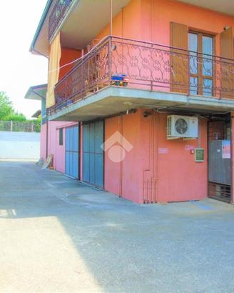 MAGAZZINO A PONCARALE