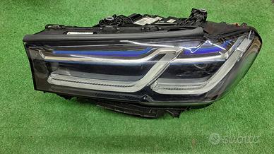 BMW 5 V G30 G31 Restyling LASER Faro Fanale Sinist