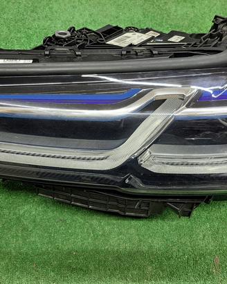BMW 5 V G30 G31 Restyling LASER Faro Fanale Sinist