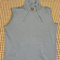 Felpa leggera con cappuccio e smanicata