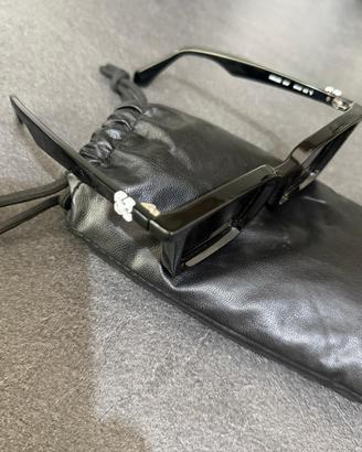 Occhiali off white