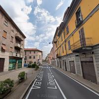 Saronno - Ampio bilocale con balcone 900eu