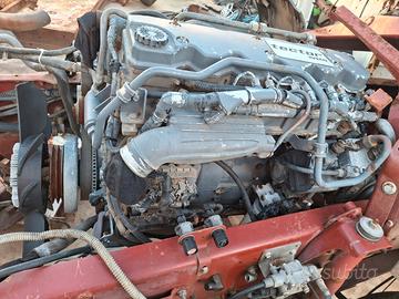 MOTORE IVECO 180 E 28 TECTOR EURO 3 CON CAMBIO 8 M