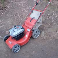 taglia erba trazionato AL-KO Brigs e stratton 190