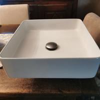 Lavabo in ceramica come nuovo 