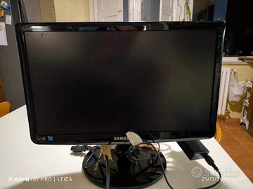  Monitor  Samsung LED 19