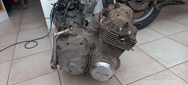 motore honda cb 400 four 