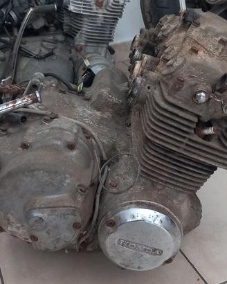 motore honda cb 400 four 