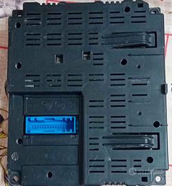 Centralina bluetooth 51857617 per abarth 500dal  2
