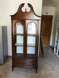 Cristalliera in legno