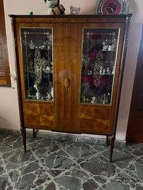 Mobile in serie  stile classico