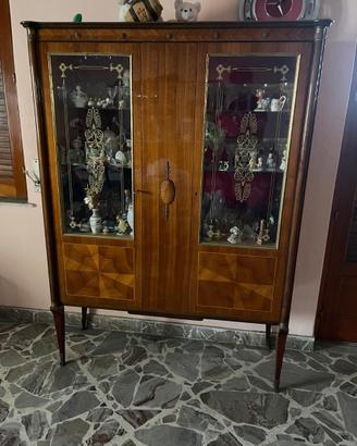 Mobile in serie  stile classico