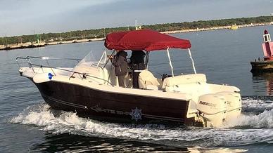 Kelt White Shark 248 Sundeck (2007)