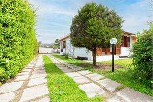 Villa singola con grande giardino e seminterrato