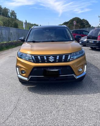 Suzuki Vitara 1.4 Hybrid Top