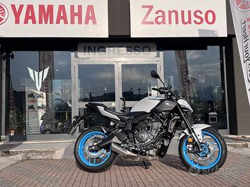Yamaha MT-07 YMT cambio automatico pochi km