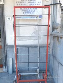 ESPOSITORE PER CORSIE TAPPETI