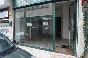 Centro, negozio con vetrina