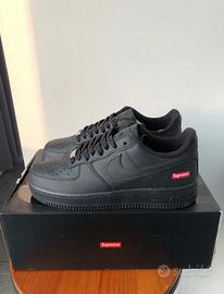 Sneakers Supreme x Nike Air Force 1 nere 38