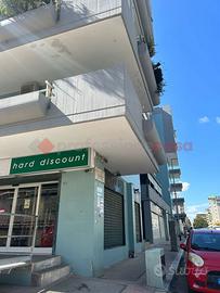 Magazzino Bari [loc.commercialedefanVCG] (S. Girol