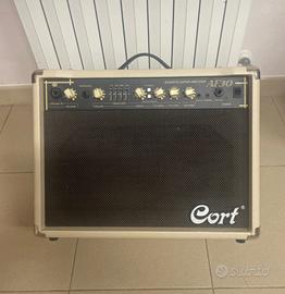 Cassa amplificatore per chitarra