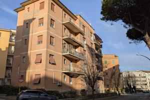 Appartamento mq 115 Via Santa Barbara