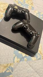 Ps4 slim  completa di tutti i cavi