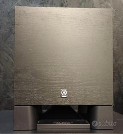 YAMAHA YST-SW030 subwoofer amplificato.
