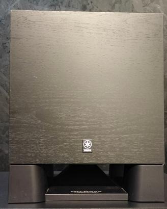 YAMAHA YST-SW030 subwoofer amplificato.