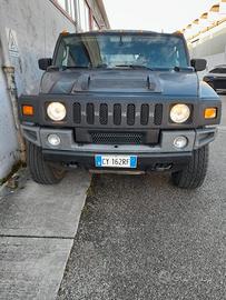 HUMMER H2