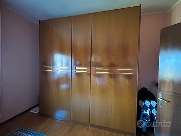 Camera da letto in legno