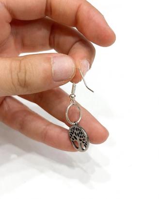 Orecchino con l’albero della vita