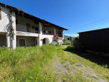 CASA SEMINDIPENDENTE A SANFRONT