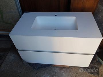 Mobile bagno con lavandino integrato e cassetti